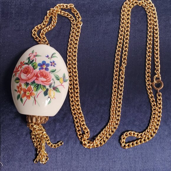 Vintage Ceramic Pomander Necklace  Made in England - Picture 1 of 13